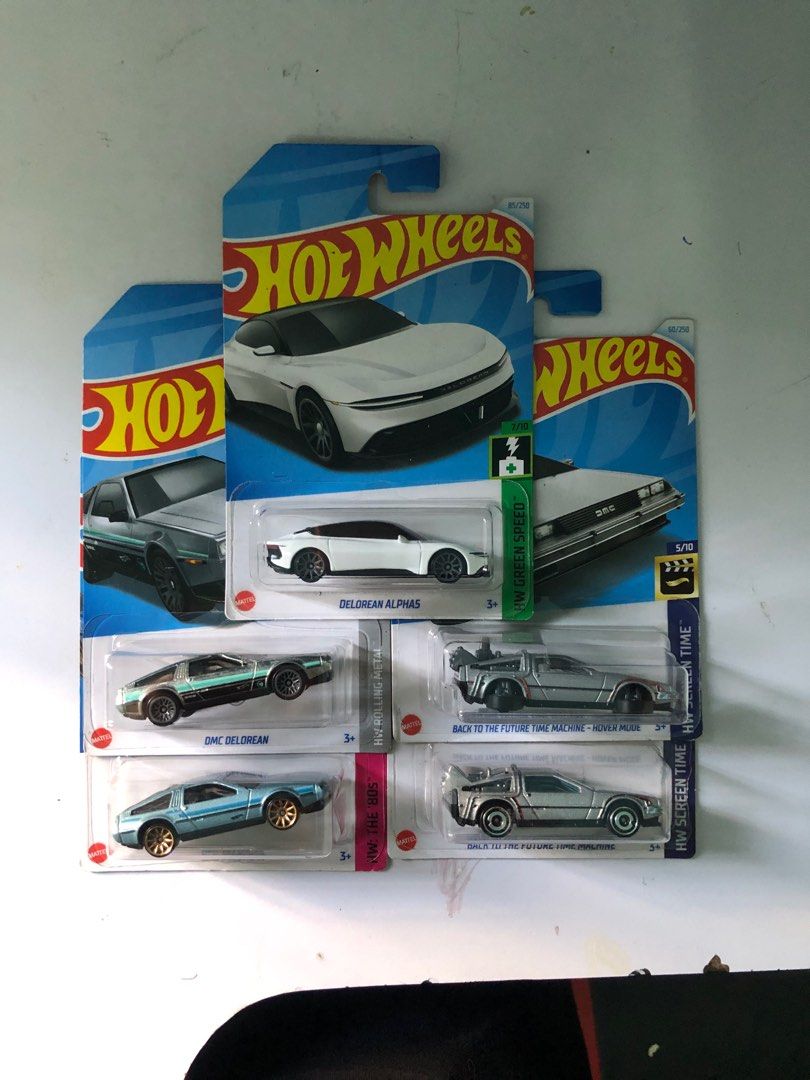 Hot Wheels Delorean Lot Hobbies Toys Toys Games On Carousell