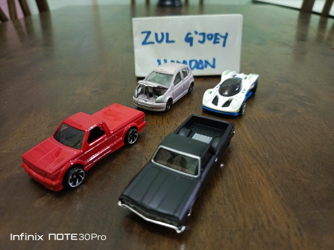 Hot Wheels And Tomica Hobbies Toys Toys Games On Carousell