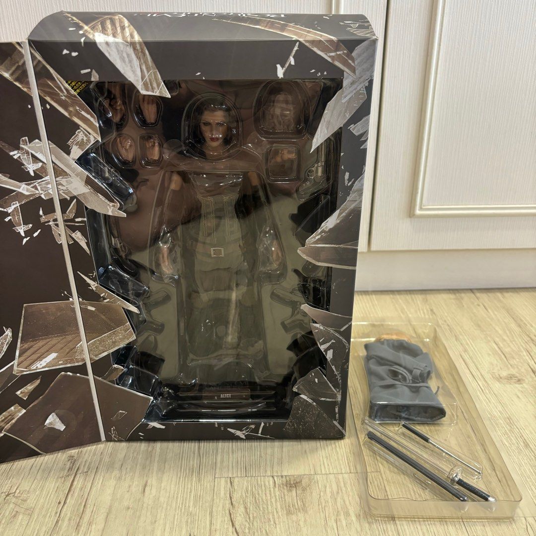 Hot Toys Mm Resident Evil Afterlife D Alice Scale Collectible Figurine Hobbies Toys
