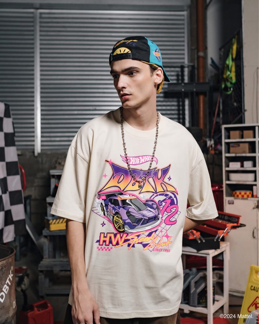 DBTK X Hot Wheels Speed Club Tee Large Cream Women S Fashion Tops Shirts On Carousell