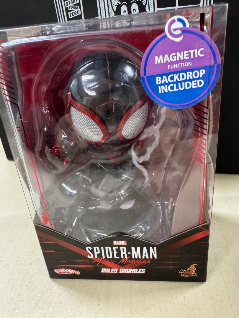 Hot Toys COSB852 856 Spider man Miles Morales COSBABY Mini Action Figure Doll 興趣及遊戲 玩具 遊戲類