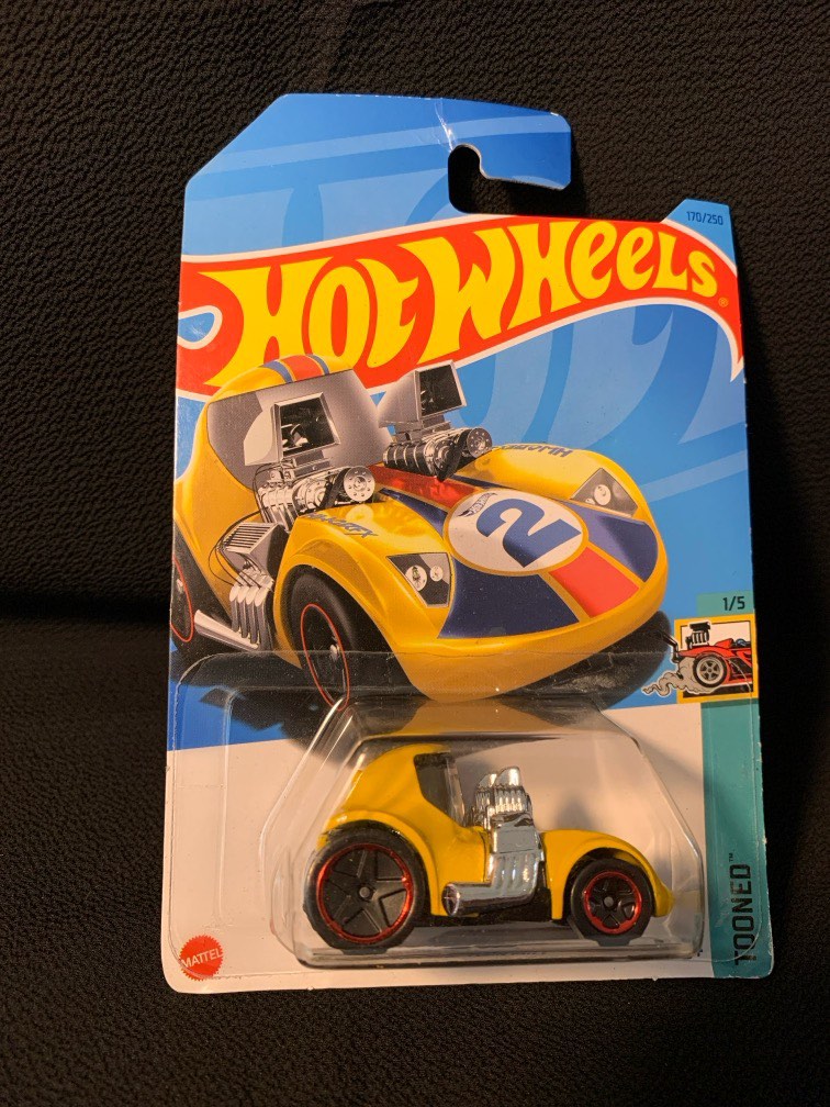 Hot Wheels Tooned Twin Mill Toys Collectibles Mainan Di Carousell