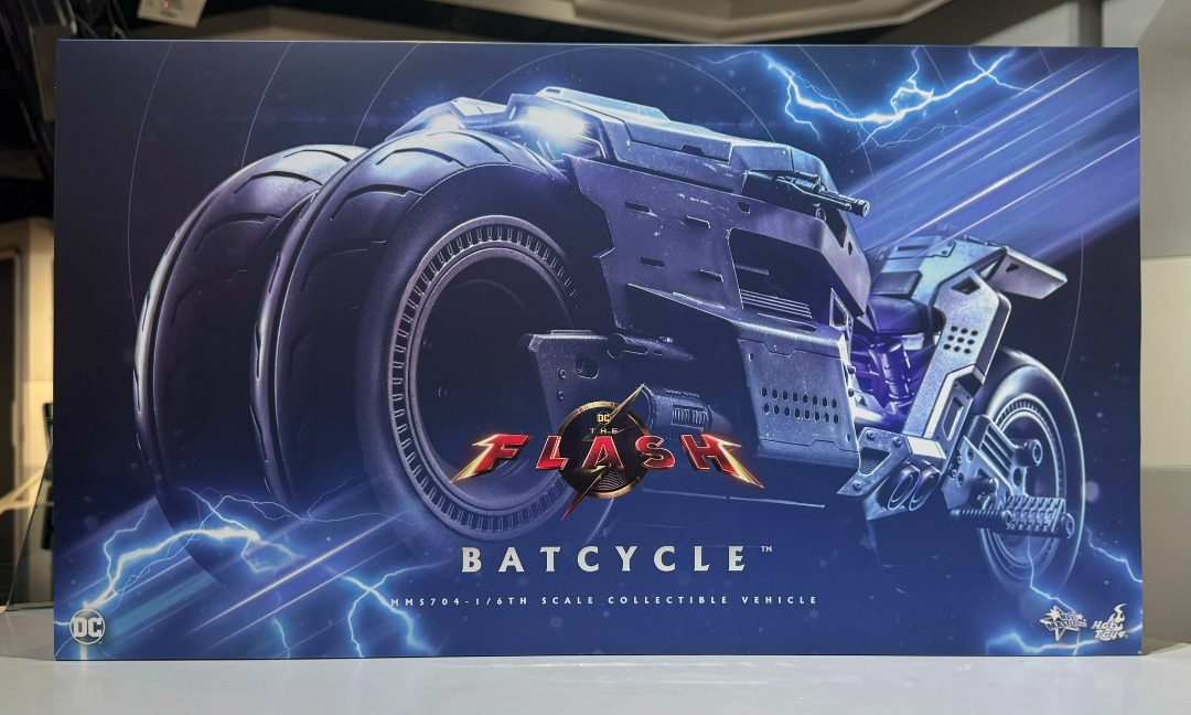 可取黑卡訂單 尾數 Hottoys MMS The Flash Batman Batcycle HT Hot Toys 閃電俠 蝙蝠俠 蝙蝠電單車 興趣及遊戲 玩具