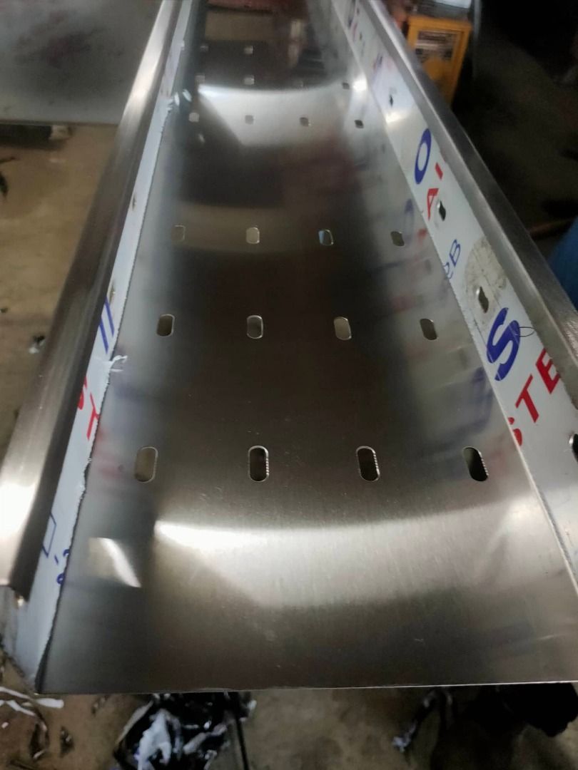 Perforated Wireways Galvanized Hot Dip Galvanized Powdercoated Stainless Steel GI