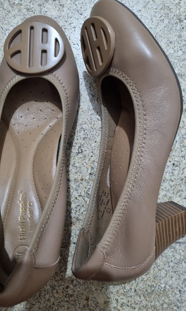 Hush Puppies Nude Fesyen Wanita Sepatu Di Carousell