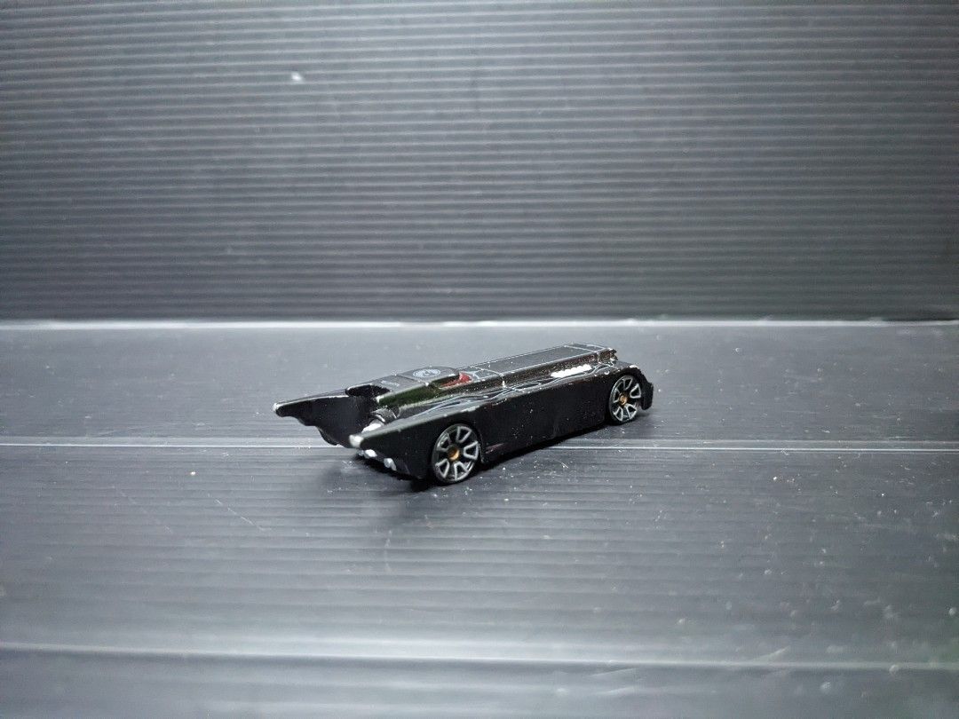 Hot Wheels Batman The Animated Series Batmobile Treasure Hunt Th Black Red Hobbies Toys