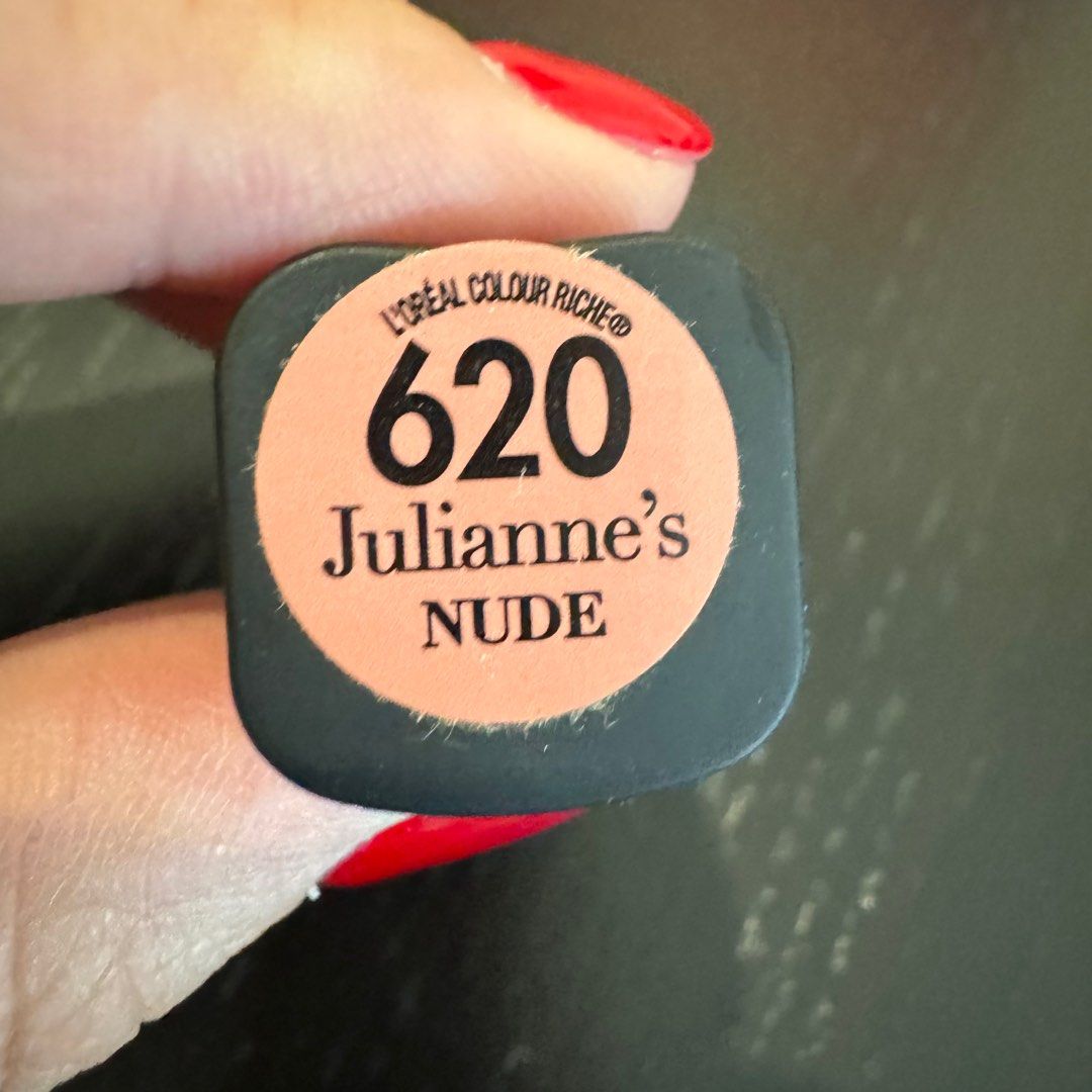 L Oreal Paris Colour Riche Collection Exclusive Lipstick 620 Julianne S NUDE Sisa 95 Kesehatan