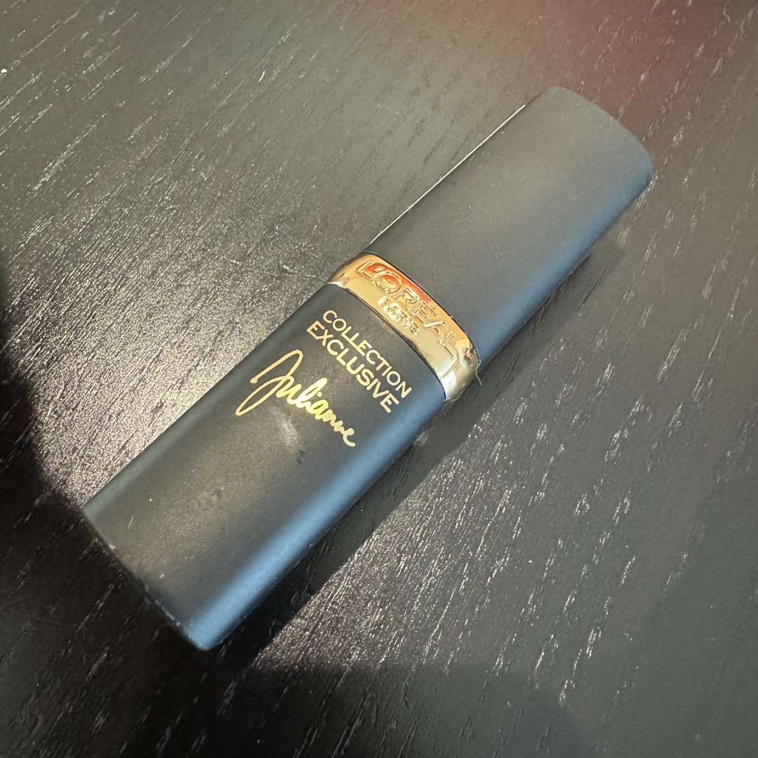 L Oreal Paris Colour Riche Collection Exclusive Lipstick 620 Julianne S NUDE Sisa 95 Kesehatan