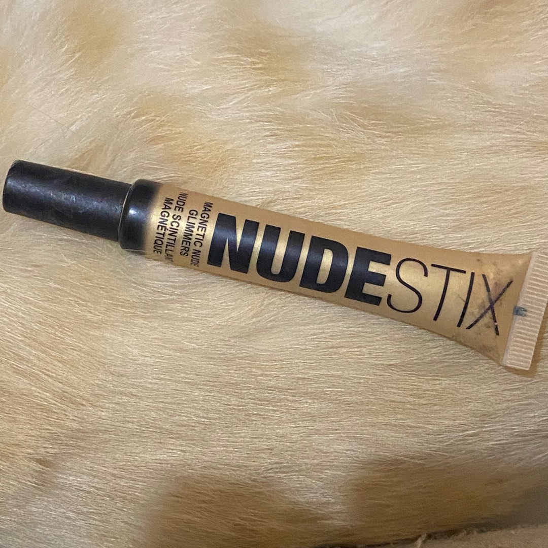 Nudestix Magnetic Nude Glimmers Liquid Highlighter Kesehatan
