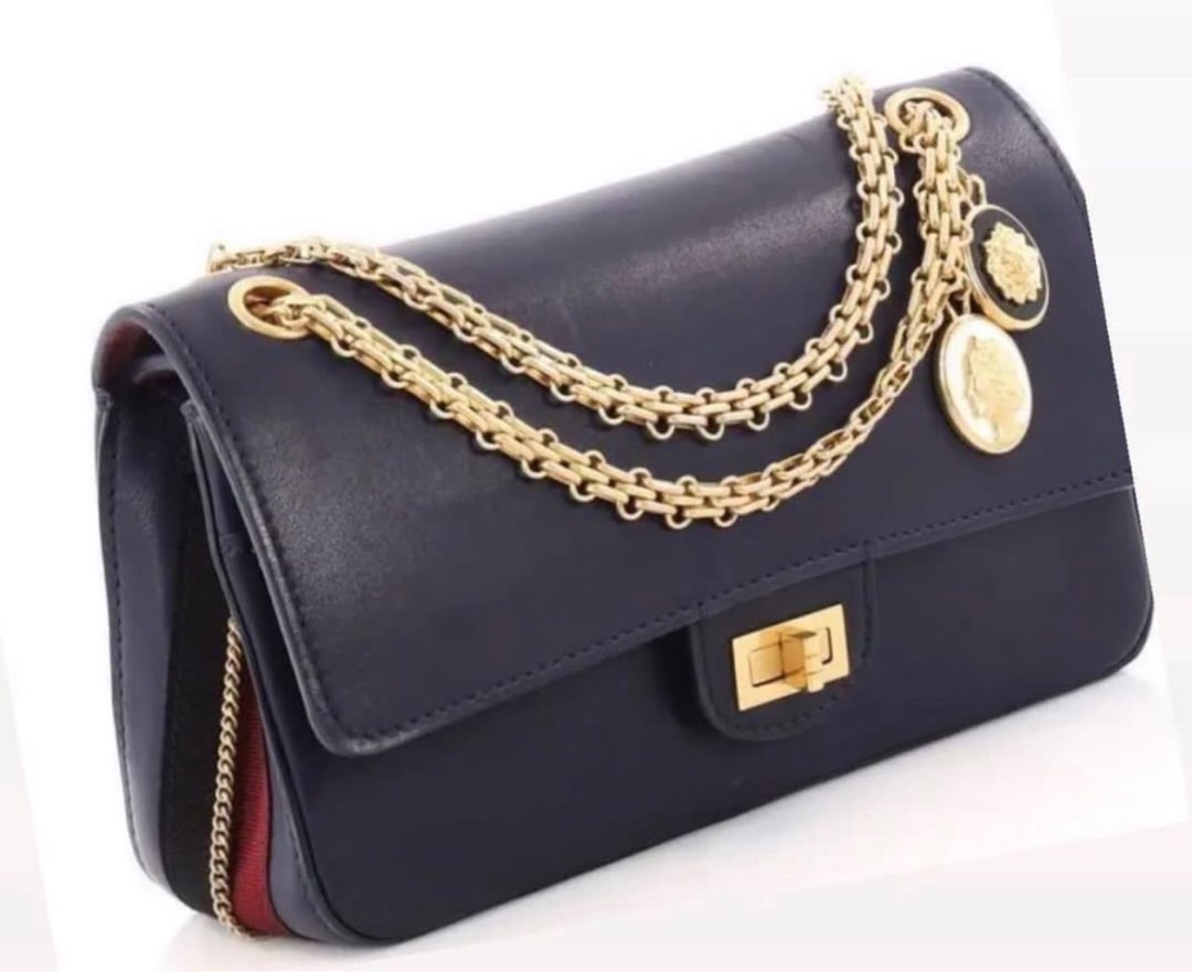 Chanel Nude Reissue Medallion Flap Navy Calfskin Barang Mewah