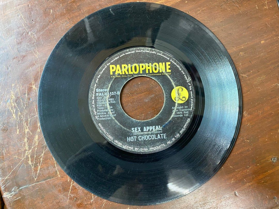 Hot Chocolate Heaven Is In The Back Seat Of My Cadillac Original Vinyl Plaka 45 Rpm Used