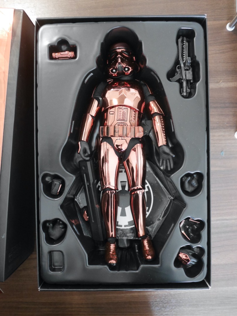 全新 Hot Toys MMS330 Stormtrooper Copper Chrome A New Hope Star wars 銅兵 Hot toys 興趣及遊戲 玩具 遊戲類