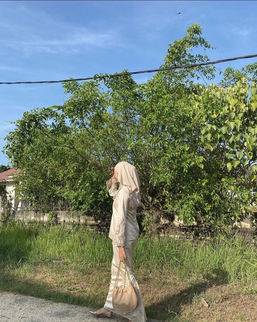 Baju Kurung Jannahnoe Roxanne Kurung In Nude Brown Women S Fashion