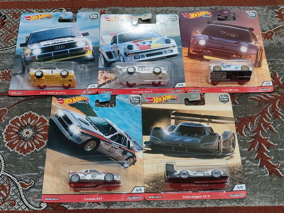 Hot Wheels Thrill Climbers Set Of Hobbies Toys Toys Games On Carousell