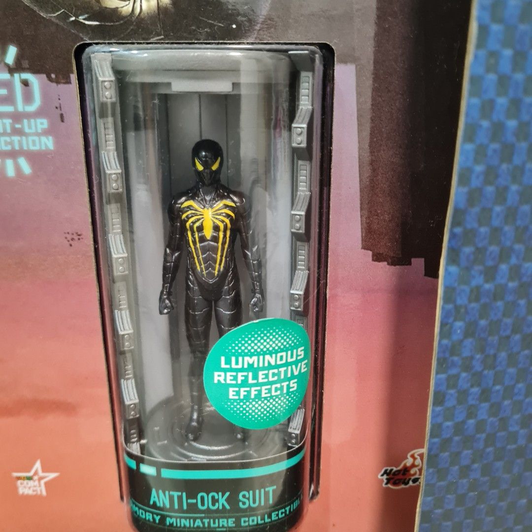 Marvel Miniature Hot Toys Spider Man Armory Collectible Set Series Hobbies Toys Toys