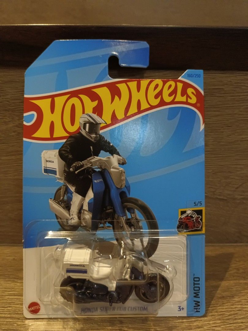 Hot Wheels Honda Super Cub Custom Hobbies Toys Toys Games On Carousell