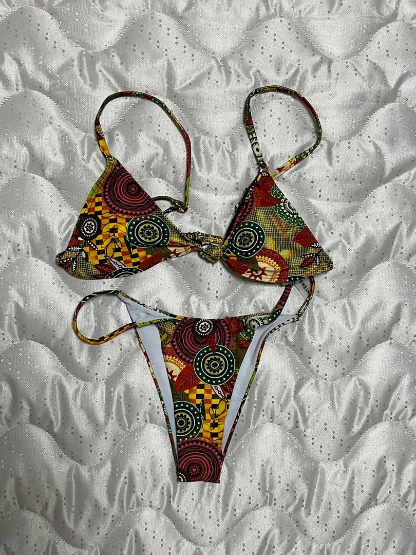 Leaf Geo Print Bikini Set Women S Fashion Swimwear Bikinis Swimsuits On Carousell