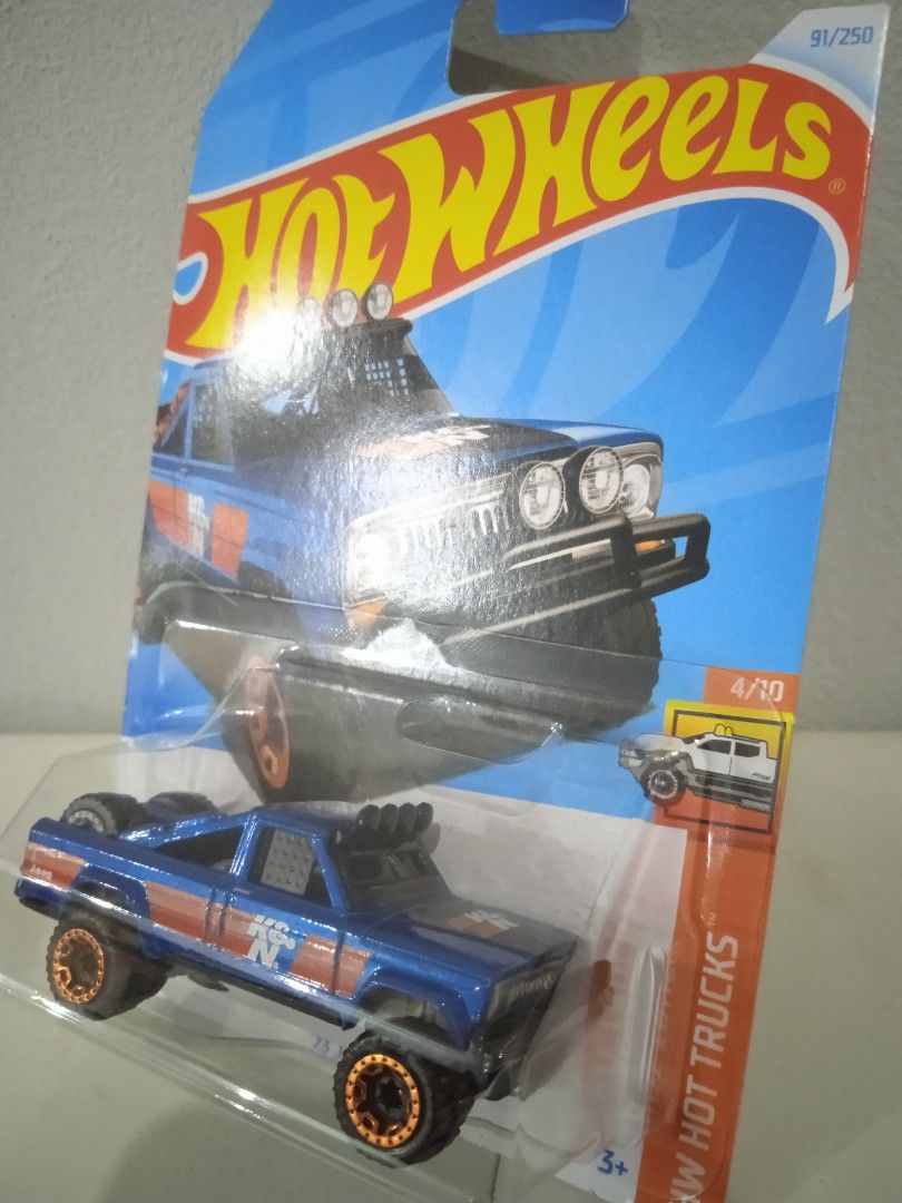 Hot Wheels Jeep J Hobbies Toys Toys Games On Carousell