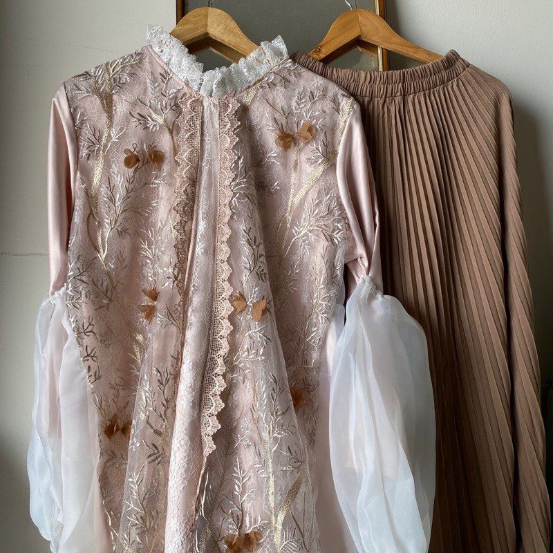 Liselleo Indonesia Kurung Dress Set Pleated Skirt Nude Brown Women S