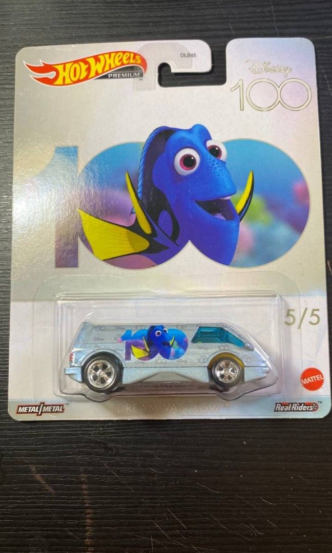 Hot Wheels Premium Disney Finding Nemo Japan Card Dream Van XGW