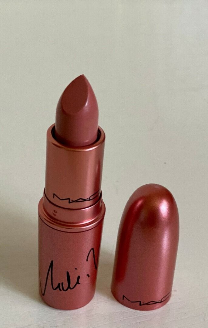 MAC AMPLIFIED CREME LIPSTICK NICKI MINAJ NICKI S NUDE SOFT CORALLY