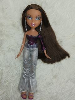 Bratz Bikini Outfitz Limited Edition Hobbies Toys Toys Games On Carousell