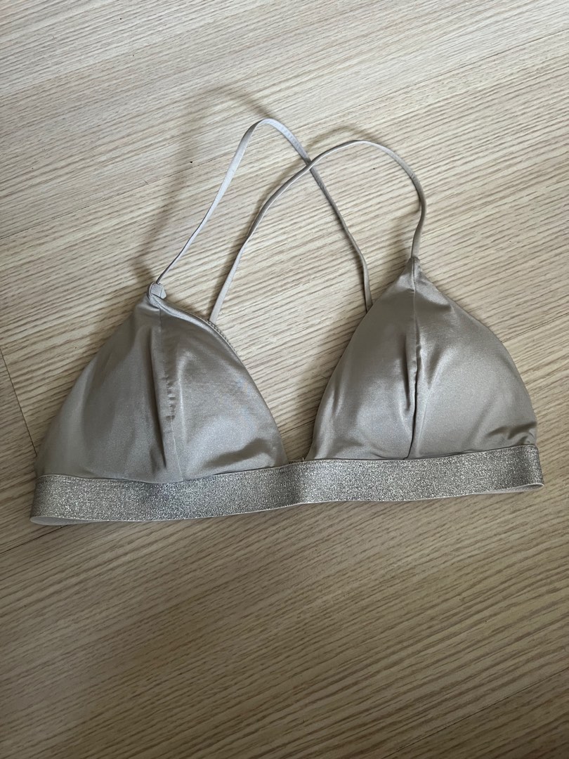 H M Silver Bikini Top Women S Fashion Swimwear Bikinis Swimsuits On Carousell