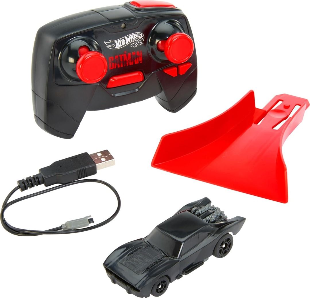 預訂2408 Mattel HJT85 Hot WheelsRC 1 64 Scale Batmobile from The Batman Movie 風火輪蝙蝠俠 2022