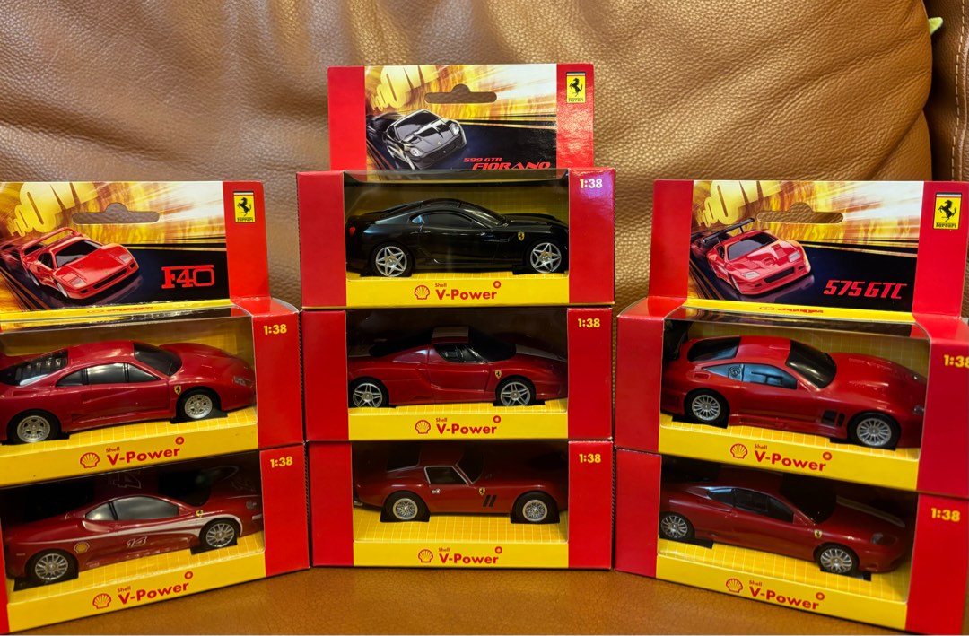 Ferrari Shell V Power Vroom Hot Wheels Scale Complete Set Model Cars 興趣及遊戲 收藏品及紀念品