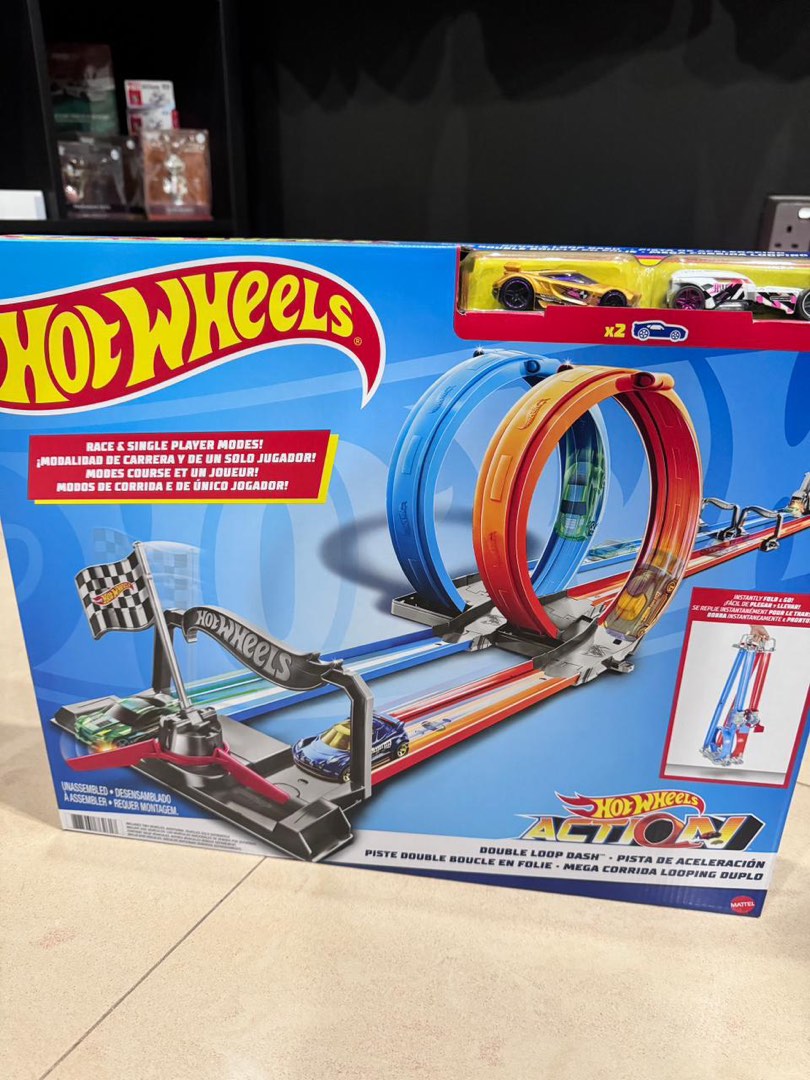Hot Wheels Action Double Loop Dash Hobbies Toys Toys Games On Carousell