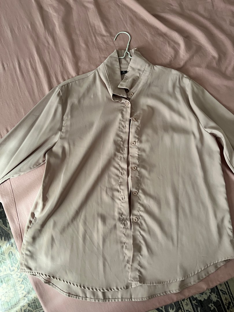 Kemeja Women Nude Light Pink Women S Fashion Tops Blouses On Carousell