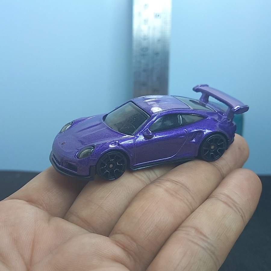 Hotwheels Hot Wheels Porsche 911 GT3 RS Metalic Purple Ungu Second Toys Collectibles