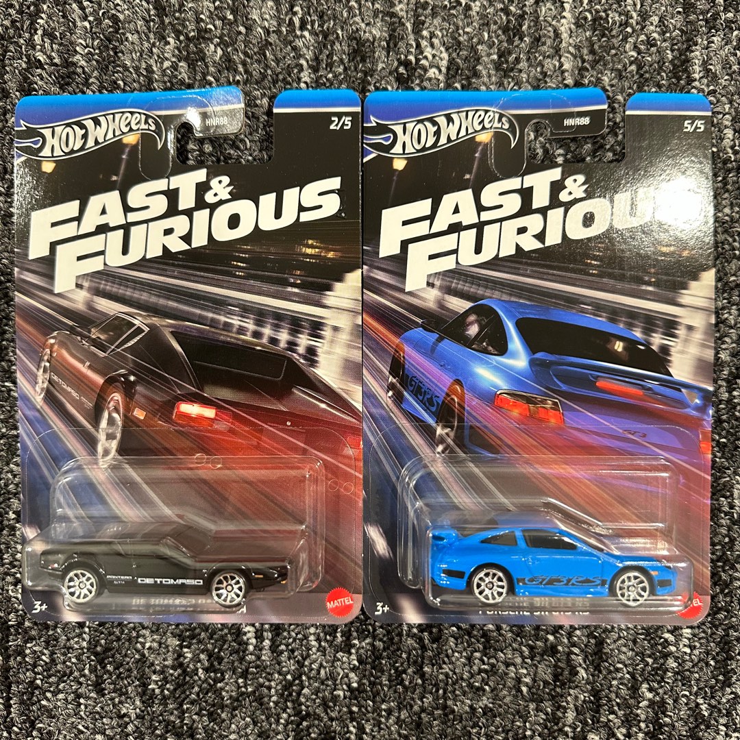 HOT WHEELS FAST FURIOUS RACING Porsche 911 GT3 RS Porsche 911 GT3 Cup De Tomaso Pantera