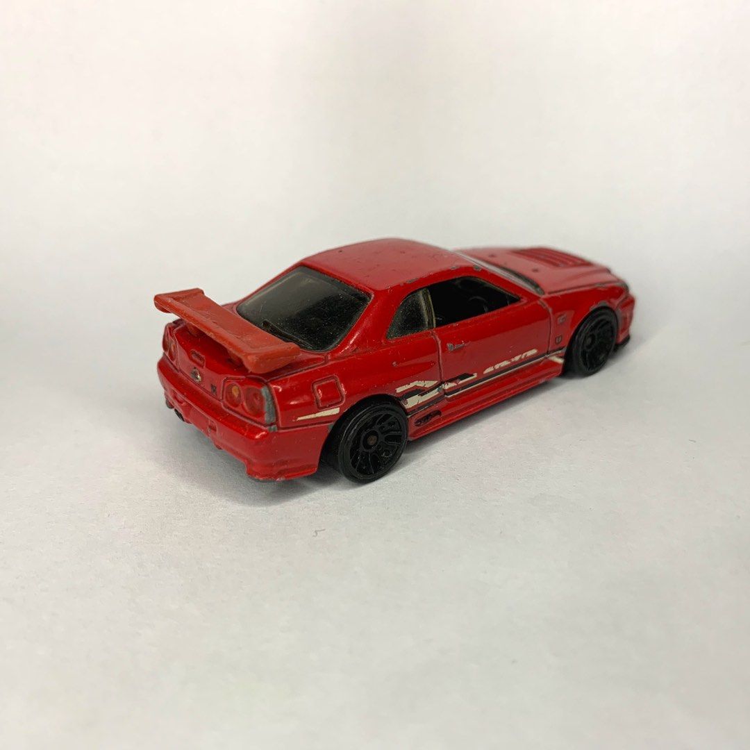 Hot Wheels Nissan Skyline Gt R Bnr Multipack Exclusive Red Toys