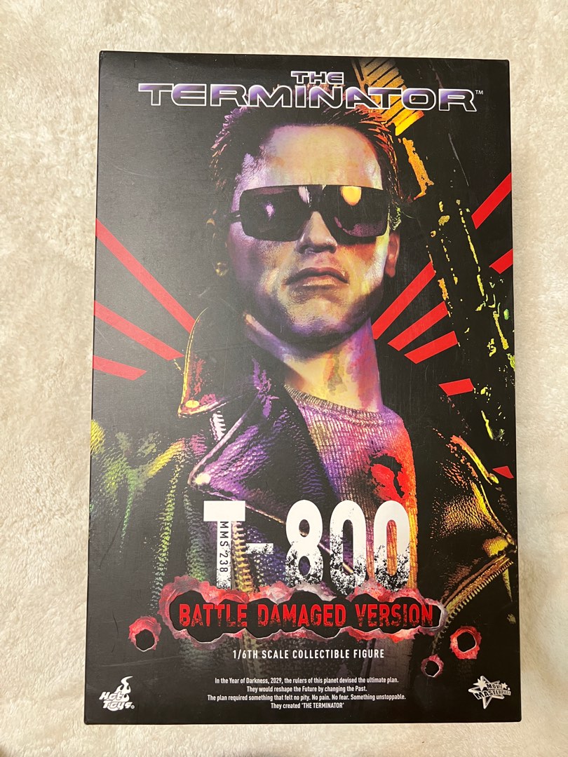 HOT TOYS MMS238 1 6 戰損版 Terminator 魔鬼終結者 阿諾 T 800 書籍休閒與玩具 玩具公仔桌遊在旋轉拍賣