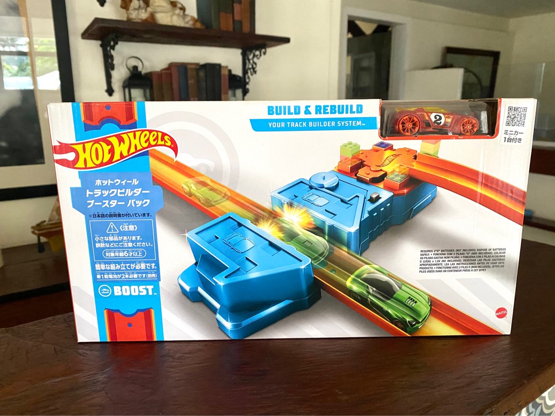 Hot Wheels GBN81 Truck Builder Booster Pack Includes 1 Mini Car Present 6 Years Old And Up