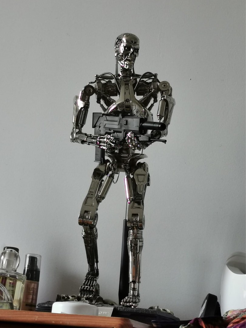 全新啡盒未開 合金 未來戰士 Hot Toys 1 4 QS002 diecast T800 TERMINATOR ENDOSKELETON 興趣及遊戲 玩具 遊戲類 Carousell