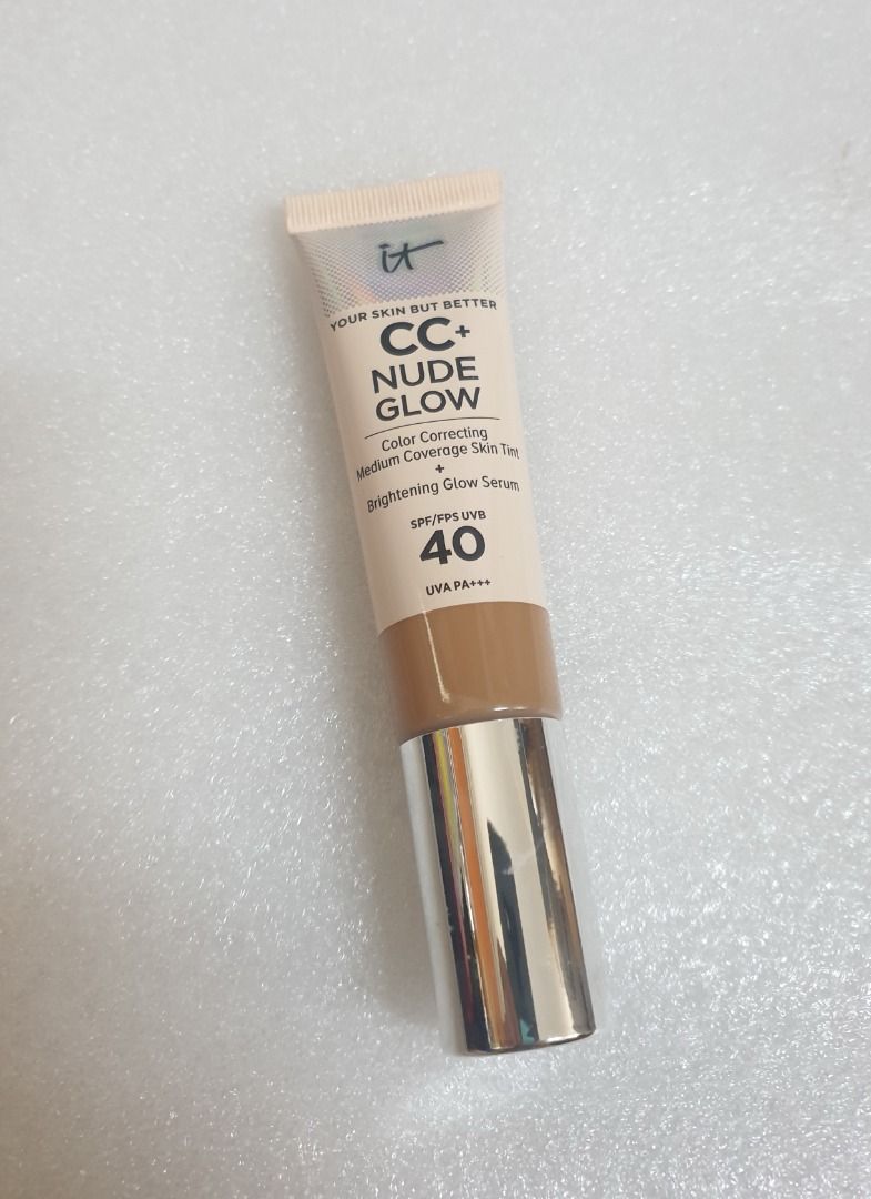 IT Cosmetics CC Nude Glow Lightweight Foundation Glow Serum With SPF 40 With Niacinamide