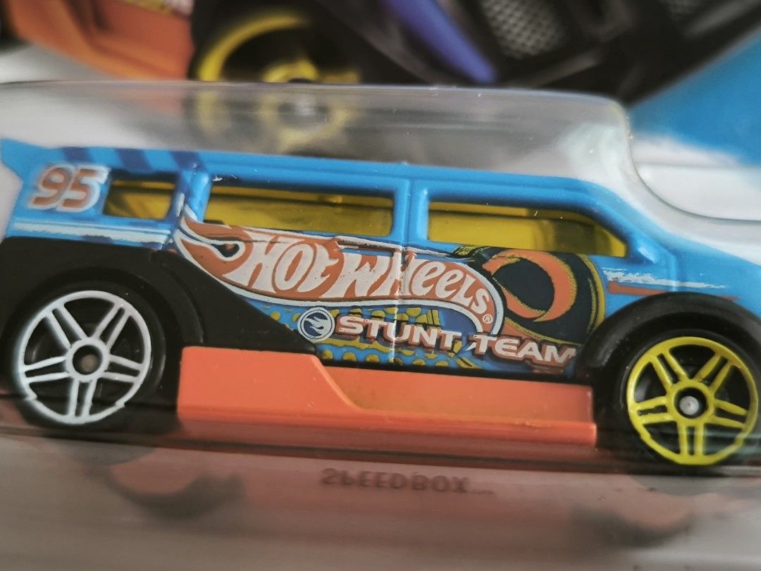 New Speedbox Stunt Team Hw Off Road Treasure Hunt Th Hot Wheels Hotwheels Car Rth Regular