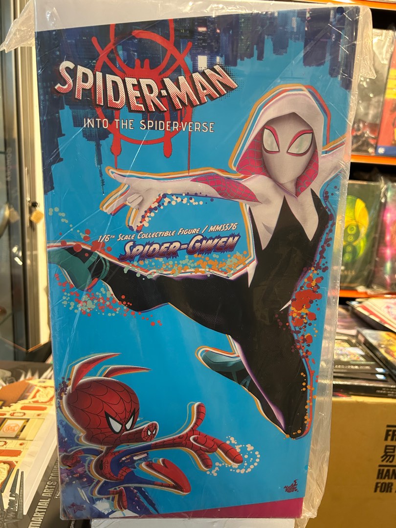 Hot Toys MMS Spider Man Into Spider Verse Spider Gwen Collectible