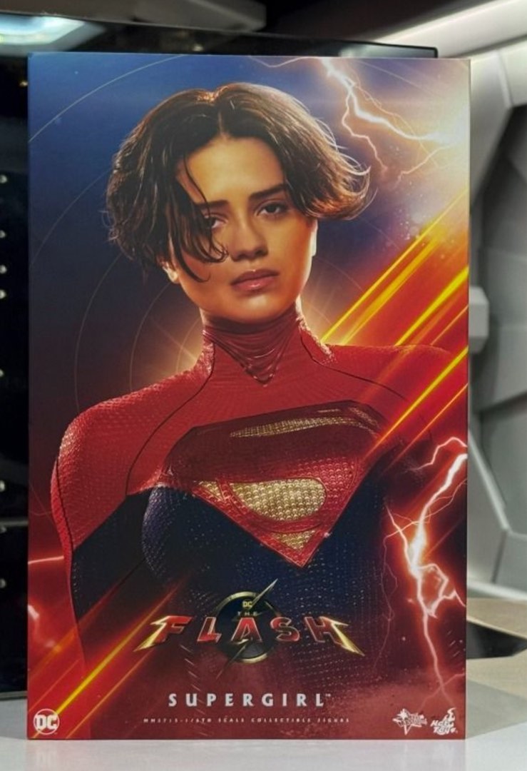 已開 hot toys Hottoys MMS Flash Super girl 女超人 興趣及遊戲 玩具 遊戲類 Carousell