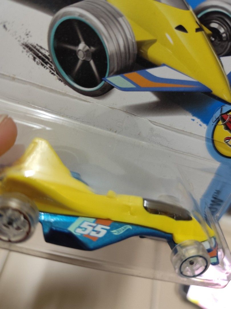 Hot Wheels Cloud Cutter 55 HW Sky Show 2016 Fighter Jet Style Race Car Track Stars Hobbies