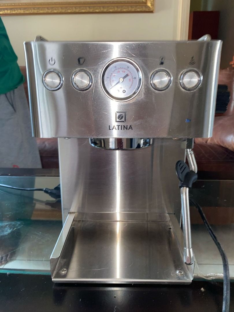 Jual Latina Mesin Kopi Coffee Machine Second Bekas Pakai Elektronik Lainnya Di Carousell