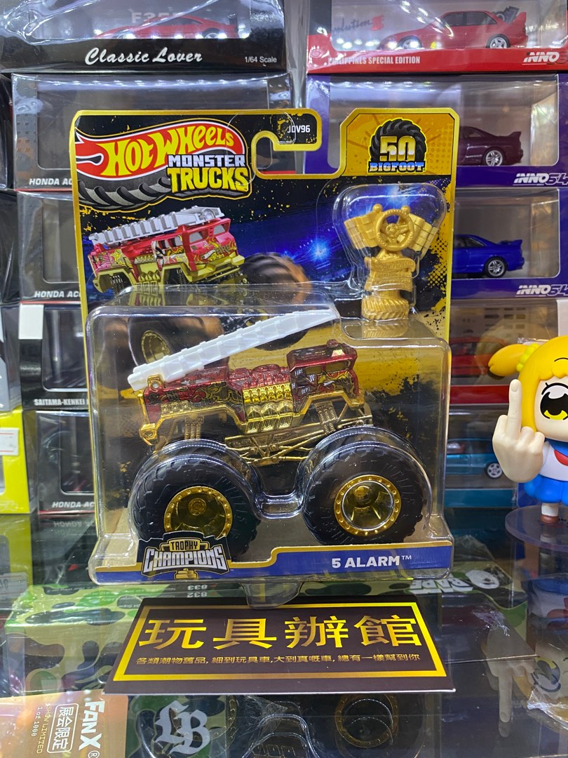 屯門小店 Hotwheels Hot wheels MONSTER TRUCKS TH 大腳板 寶藏 5 ALARM 消防車 興趣及遊戲 玩具 遊戲類 Carousell