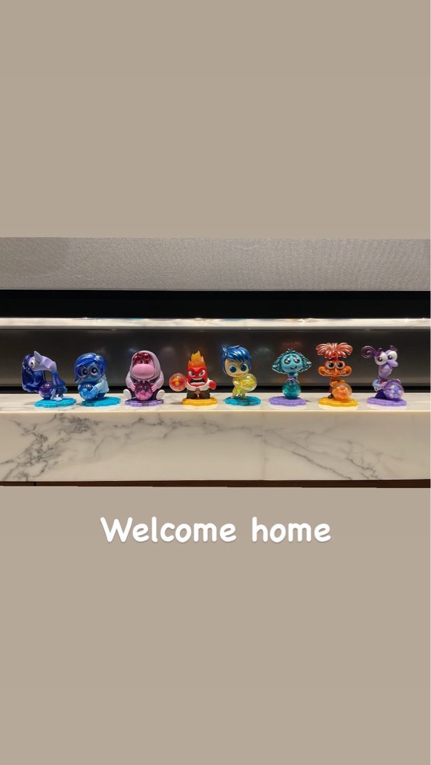 HOT TOYS 腦筋急轉彎 Q版公仔套組 入 徵收好物在旋轉拍賣