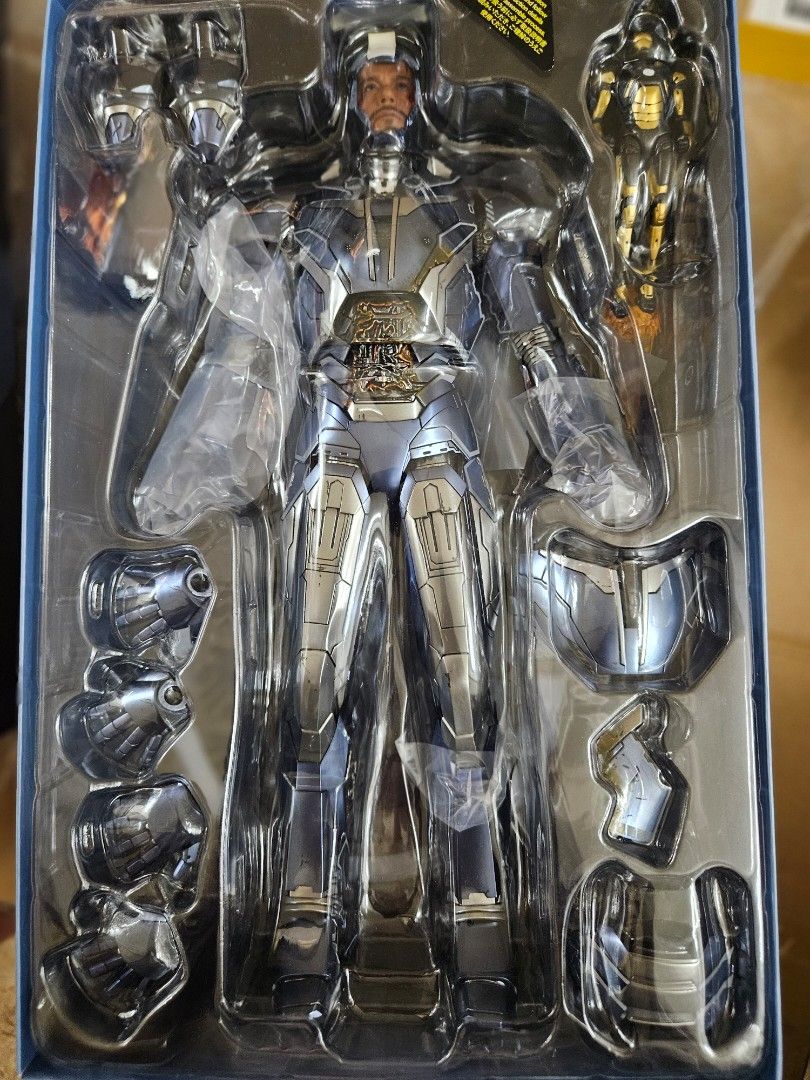 二手 Hottoys Hot Toys1 6 mms309 Iron Man Shotgun Mark40 鋼鐵人 鐵甲奇俠 特別版 興趣及遊戲 玩具 遊戲類 Carousell