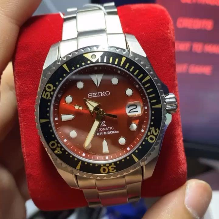 Seiko Zimbe 11 Red Shogun SPB099 SPB099J SPB099J1, Mobile Phones & Gadgets,  Wearables & Smart Watches on Carousell