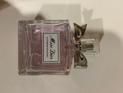 Help me to spot if this is fake? Miss Dior Blooming Bouquet (Page 1) —  General Perfume Talk — Fragrantica Club