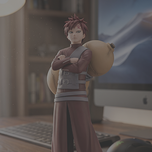 Figurines & Statues