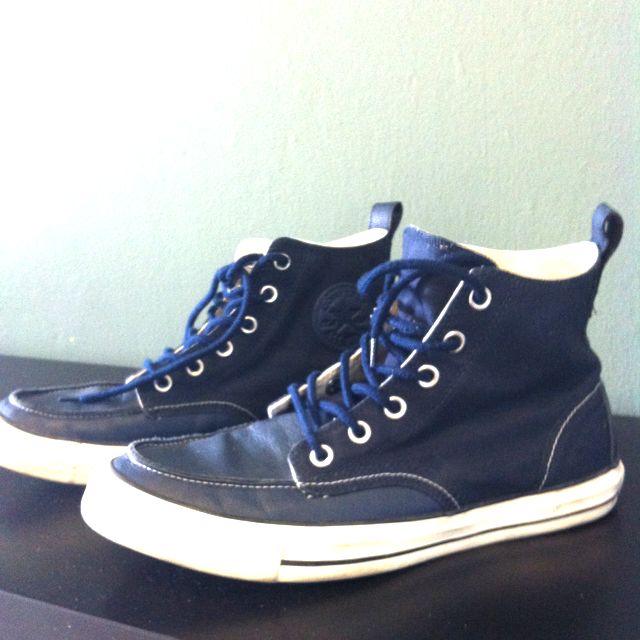 mens navy blue converse shoes